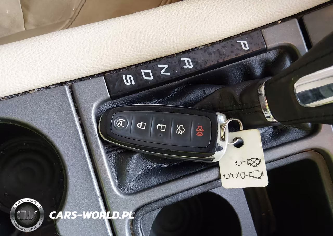 2018 Ford Taurus Sel VIN:1FAHP2E84JG108726 - 11