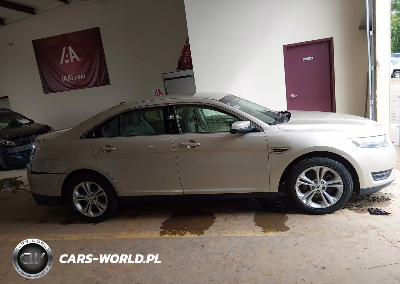 2018 Ford Taurus Sel VIN:1FAHP2E84JG108726 - 13