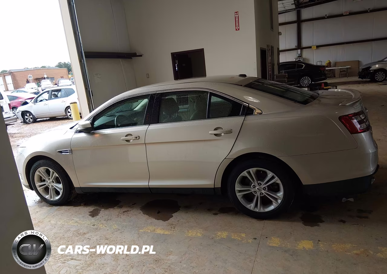 2018 Ford Taurus Sel VIN:1FAHP2E84JG108726 - 14
