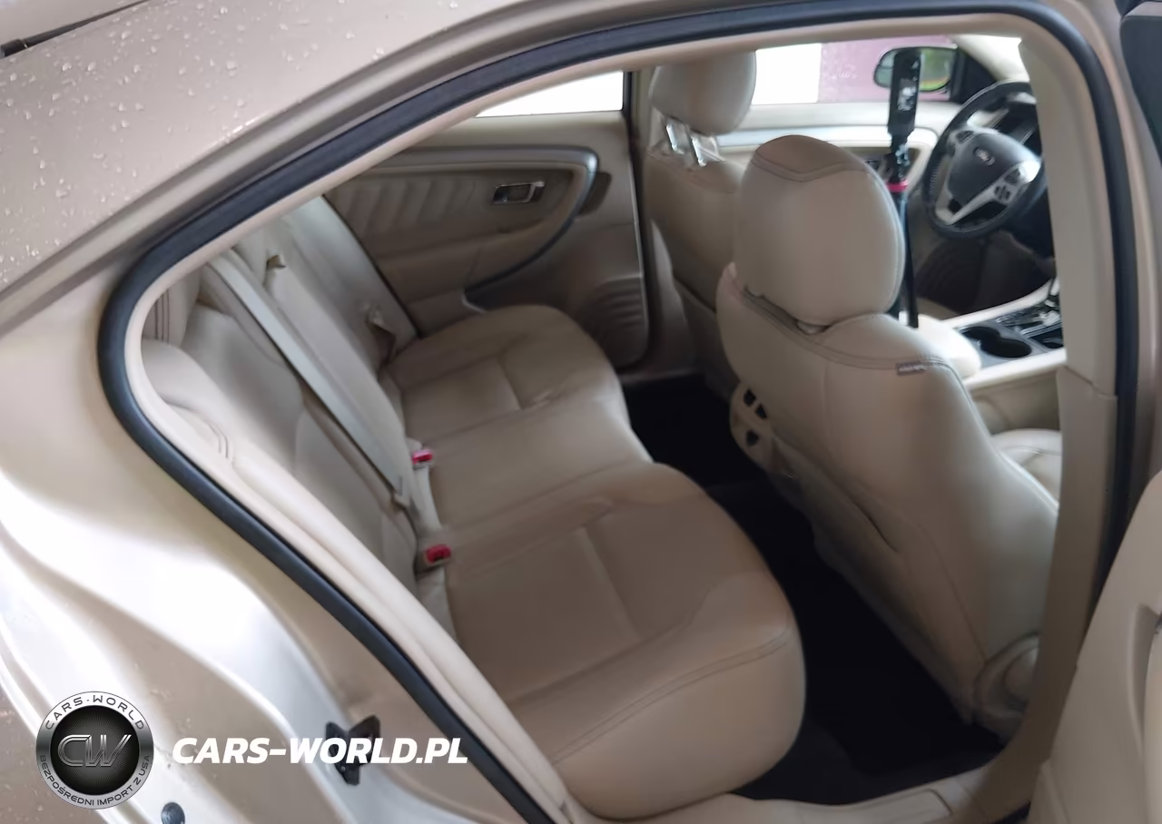 2018 Ford Taurus Sel VIN:1FAHP2E84JG108726 - 8