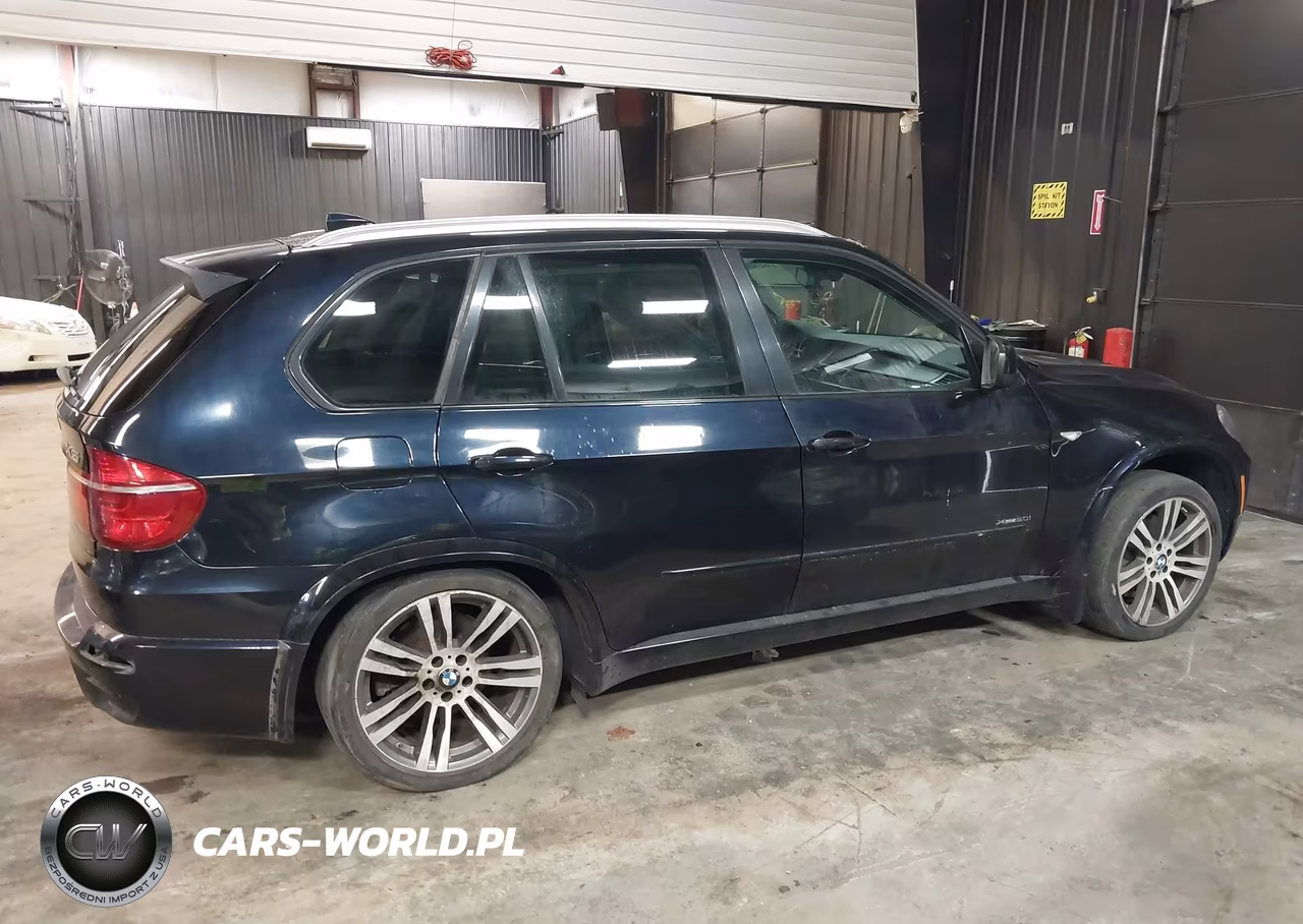 2012 BMW X5 xDrive50I VIN:5UXZV8C53CL424787 - 14