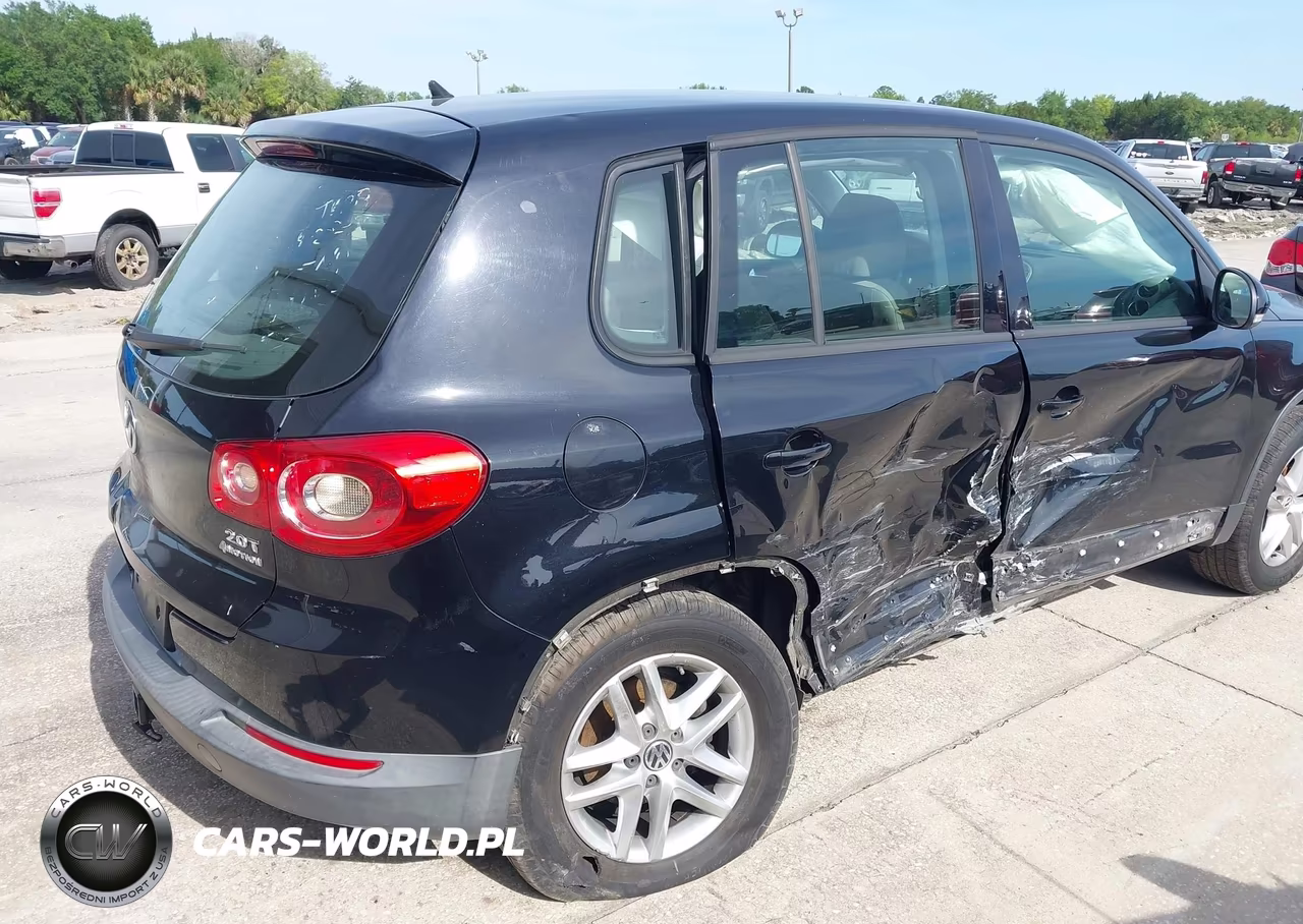 2011 Volkswagen Tiguan S VIN:WVGBV7AX8BW506377 - 6