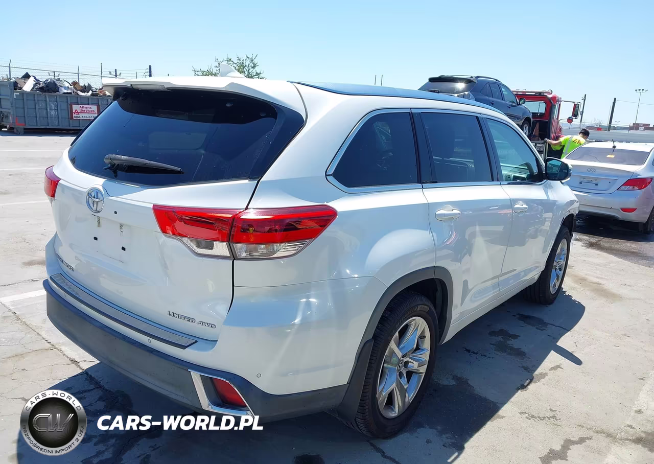 2019 Toyota Highlander Limited VIN:5TDDZRFH8KS739318 - 4