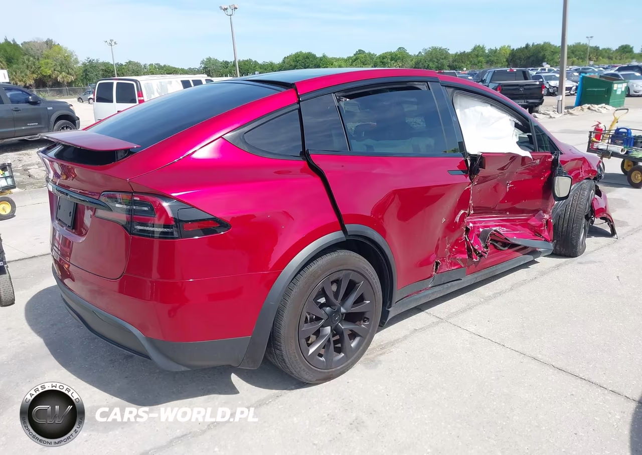 2024 Tesla Model X Long Range VIN:7SAXCBE59RF441973 - 4