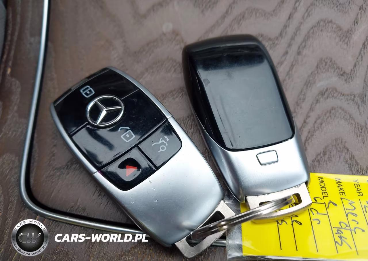 2020 Mercedes-Benz E 350 4Matic VIN:WDDZF8EB4LA701398 - 11