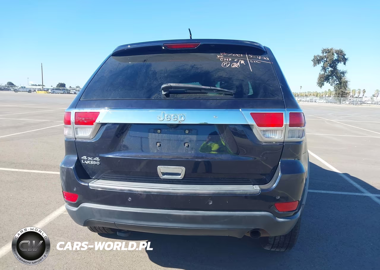 2011 Jeep Grand Cherokee Laredo VIN:1J4RR4GG3BC609912 - 16