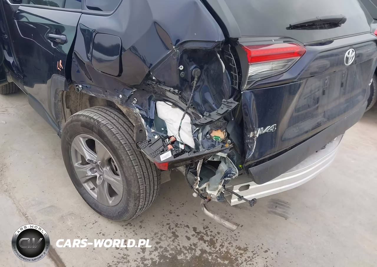 2025 Toyota Rav4 Xle VIN:2T3W1RFVXSW382230 - 18