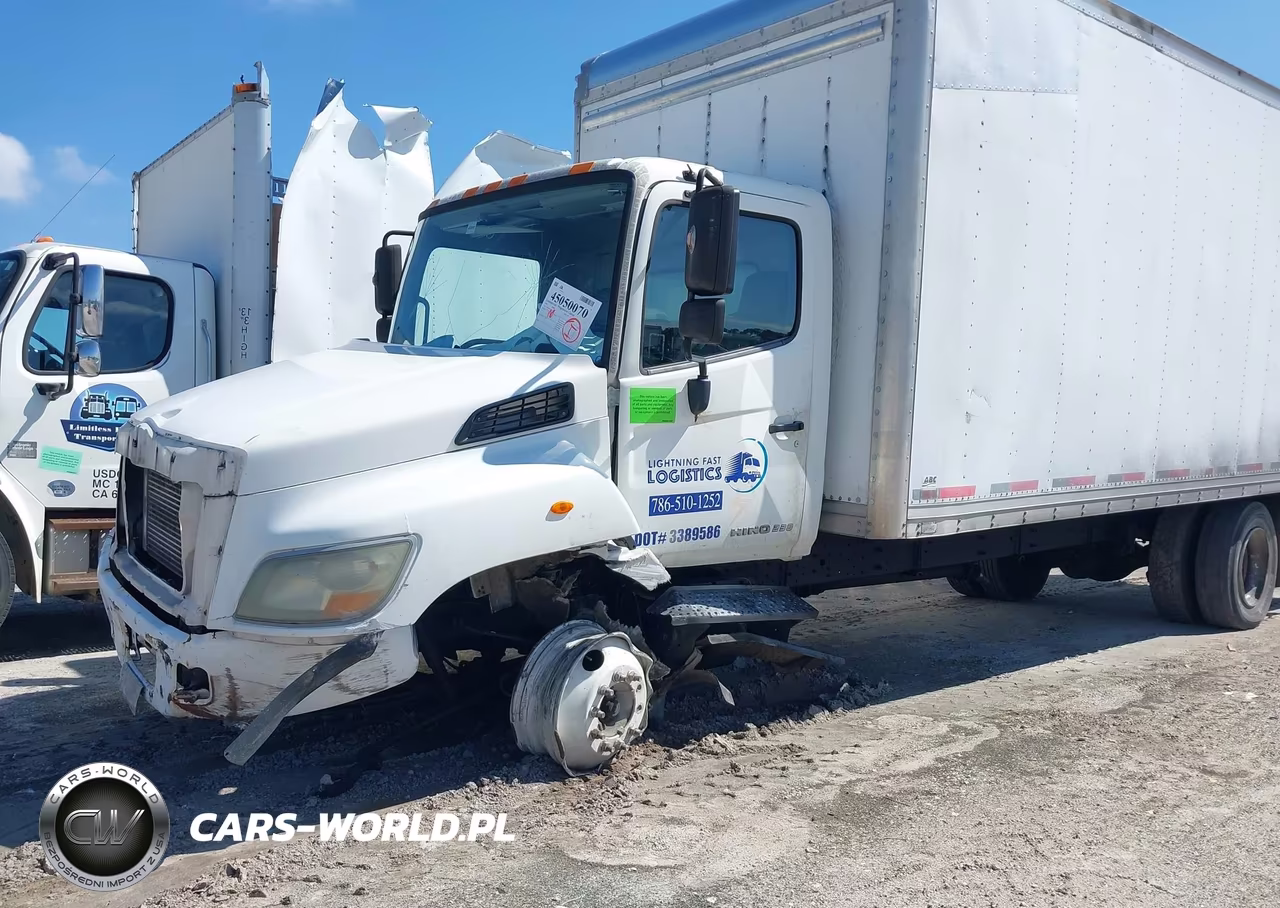 2011 Hino 258-268 VIN:5PVNE8JTXB4S53501 - 9