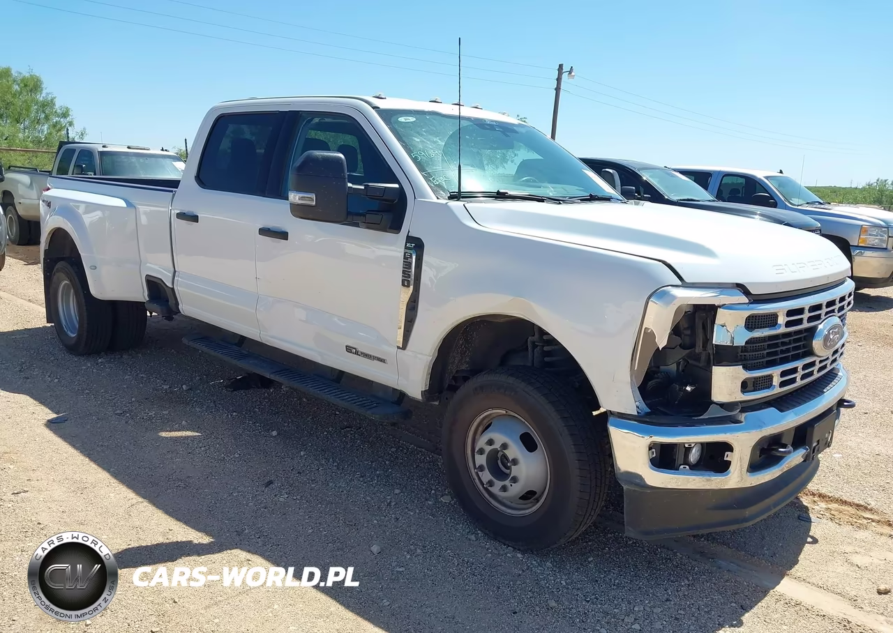 2026 Ford F-350 Xlt