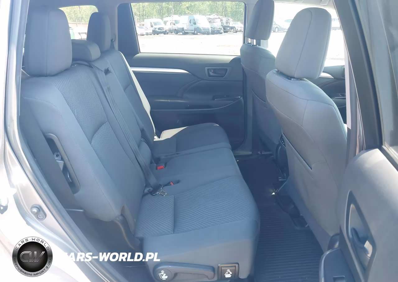 2016 Toyota Highlander Le V6 VIN:5TDBKRFH1GS269233 - 8