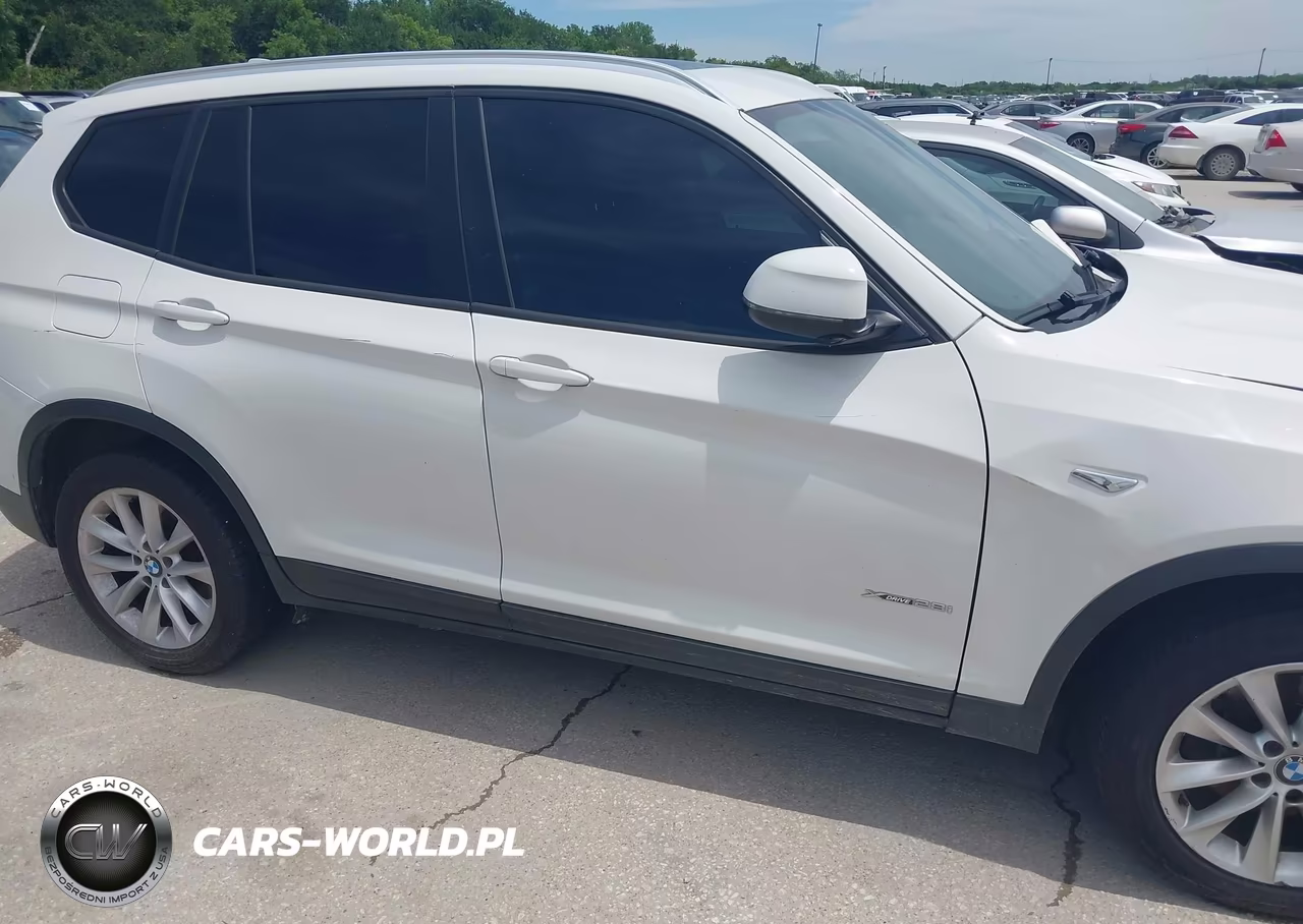 2016 BMW X3 xDrive28I VIN:5UXWX9C54G0D62894 - 13