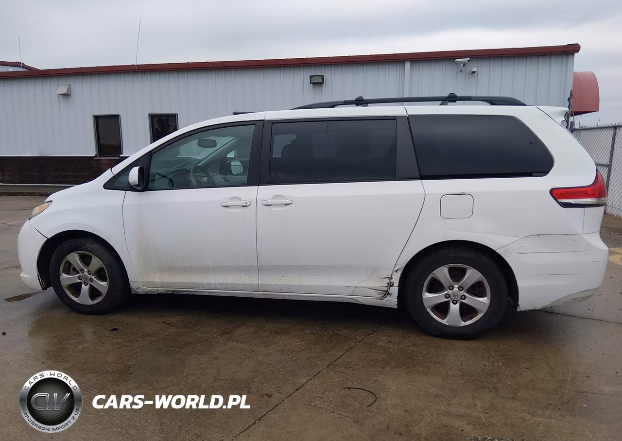 2012 Toyota Sienna Le V6 8 Passenger VIN:5TDKK3DC7CS194102 - 14
