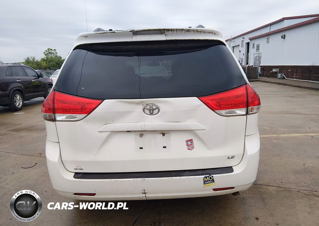 2012 Toyota Sienna Le V6 8 Passenger VIN:5TDKK3DC7CS194102 - 16