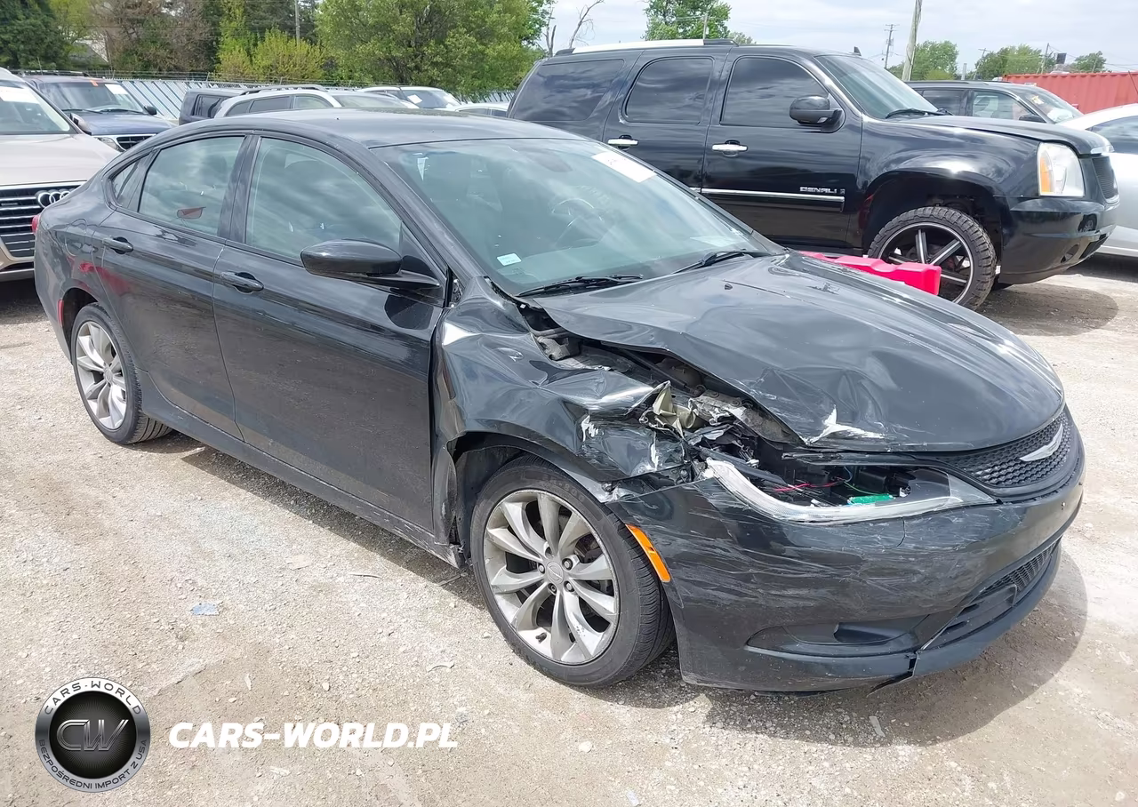 2015 Chrysler 200 S – zdjęcie 1 z 12