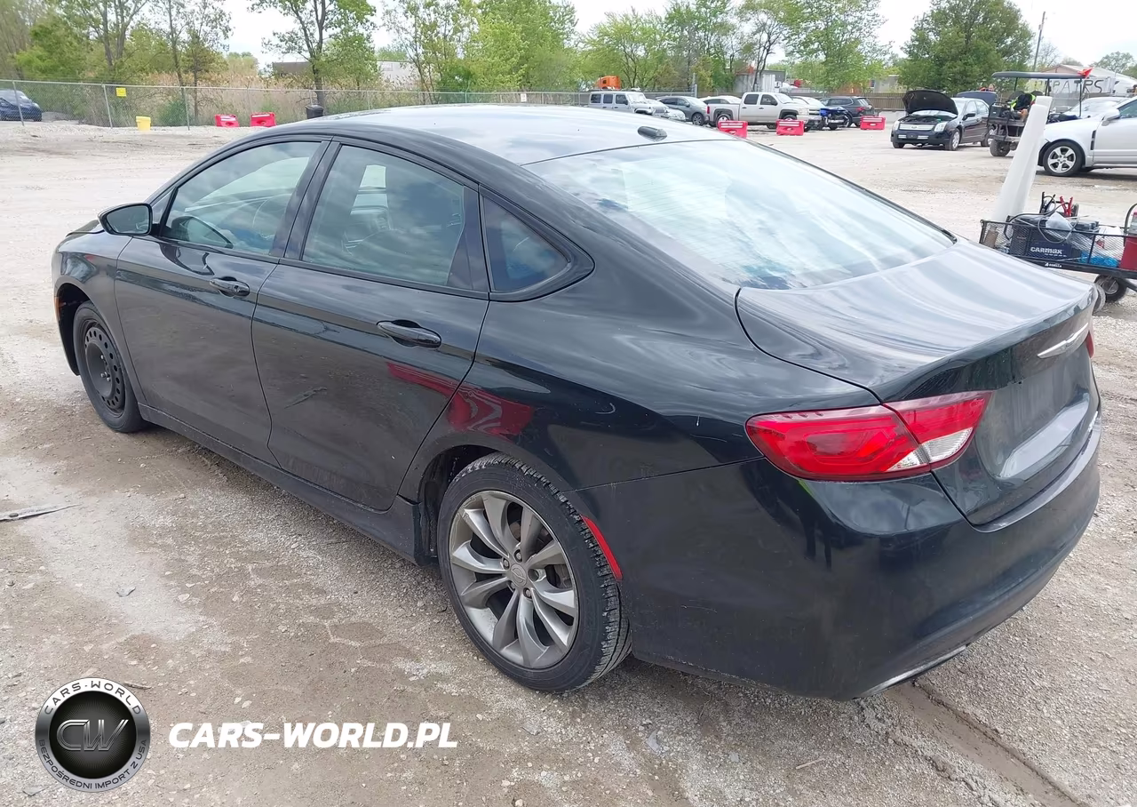 2015 Chrysler 200 S VIN:1C3CCCBB0FN717485 - 3