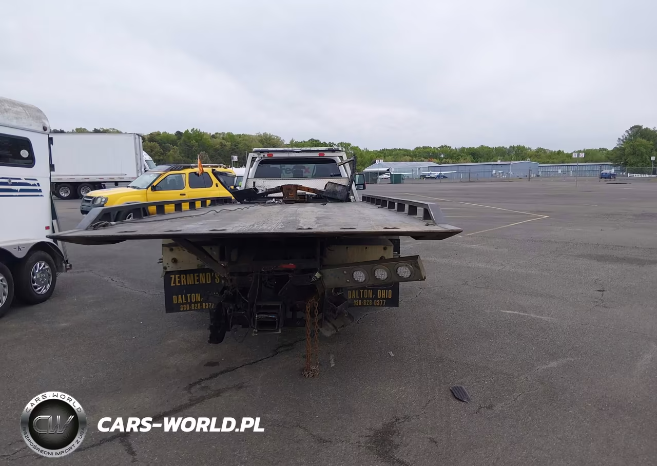 2015 Ford F-550 Chassis Xl VIN:1FDUF5GY4FEC05367 - 15