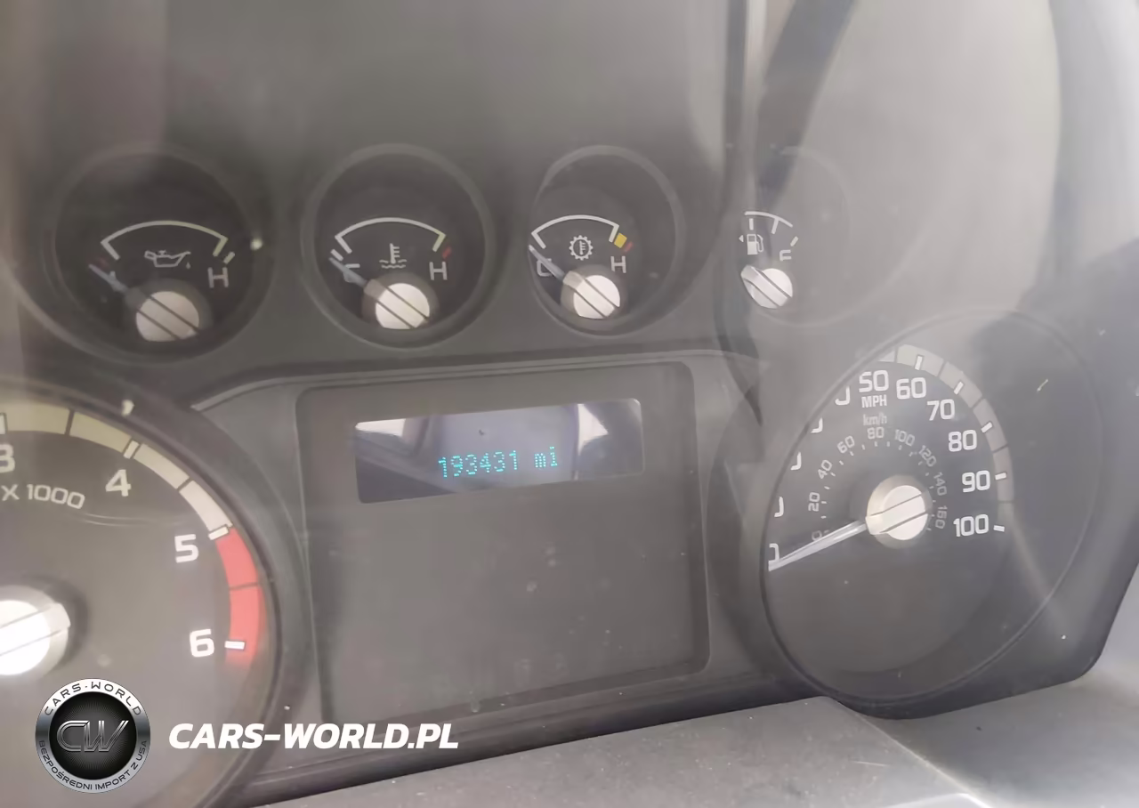 2015 Ford F-550 Chassis Xl VIN:1FDUF5GY4FEC05367 - 5