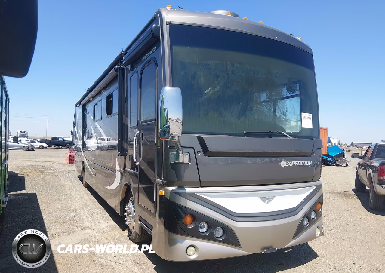 2011 Freightliner Chassis Xc – zdjęcie 1 z 13