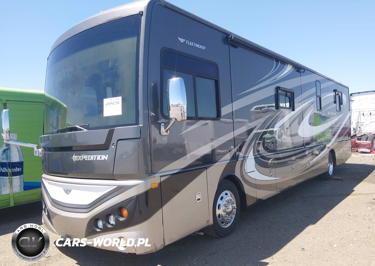 2011 Freightliner Chassis Xc VIN:4UZACWDT9BCBD5668 - 2