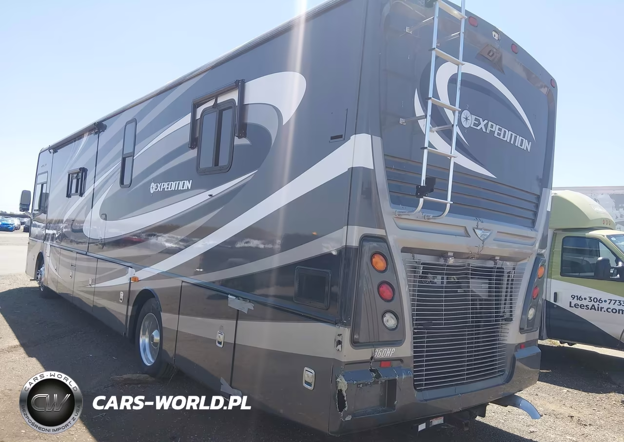 2011 Freightliner Chassis Xc VIN:4UZACWDT9BCBD5668 - 3