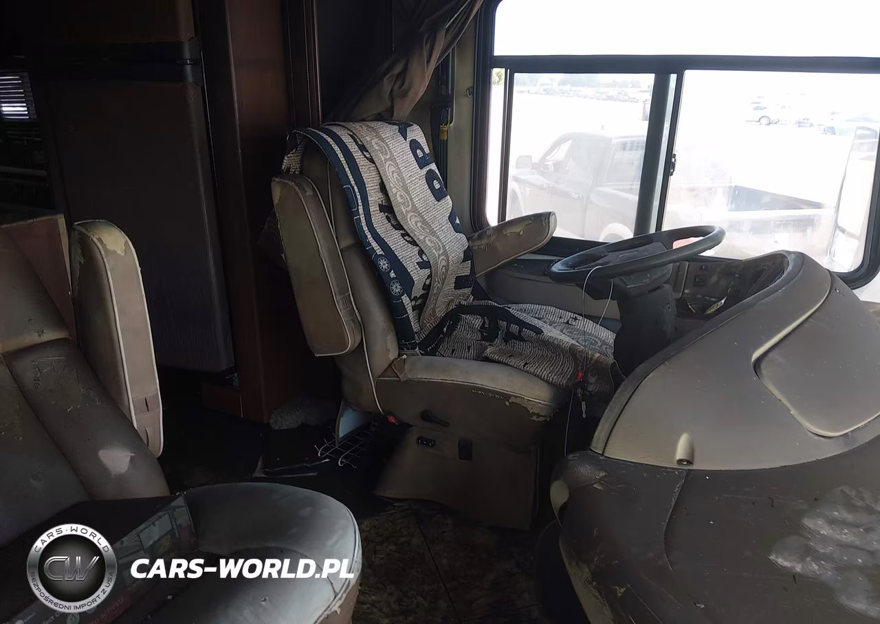 2011 Freightliner Chassis Xc VIN:4UZACWDT9BCBD5668 - 5
