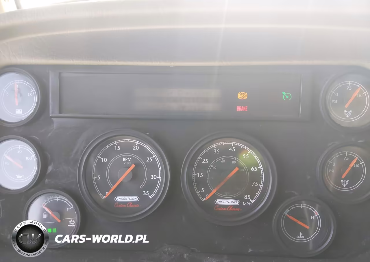 2011 Freightliner Chassis Xc VIN:4UZACWDT9BCBD5668 - 7