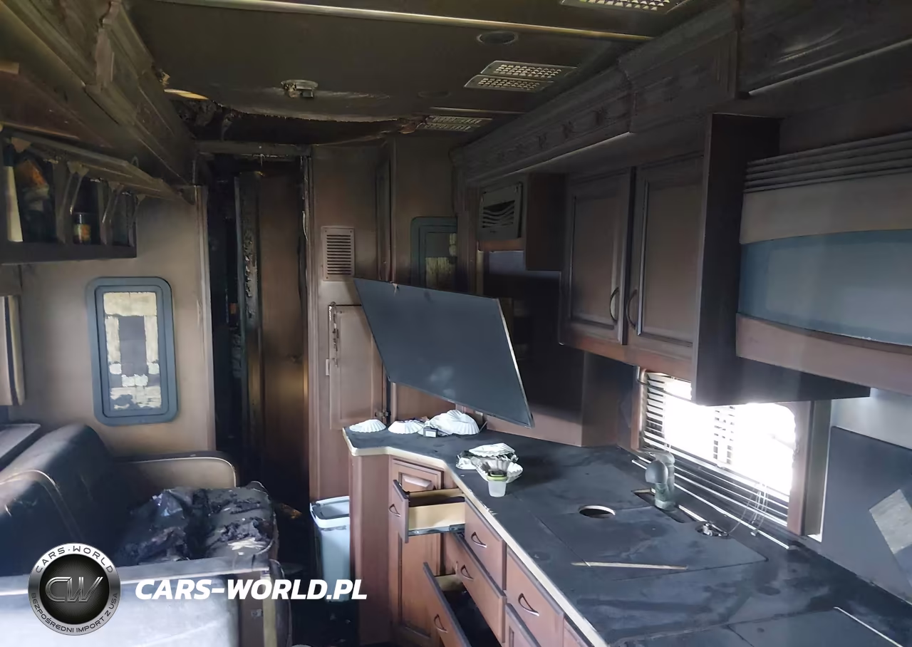 2011 Freightliner Chassis Xc VIN:4UZACWDT9BCBD5668 - 8