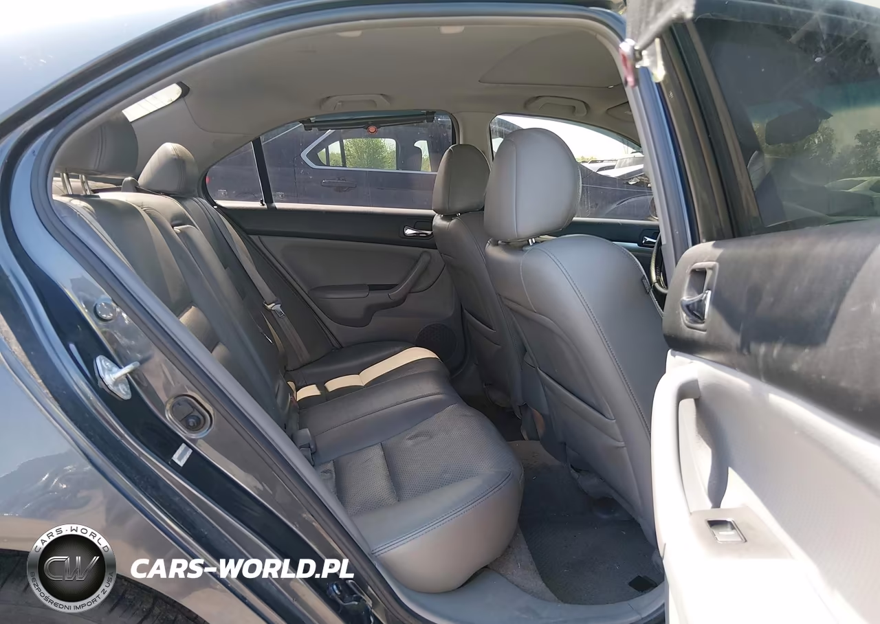2007 Acura Tsx VIN:JH4CL96877C007203 - 8
