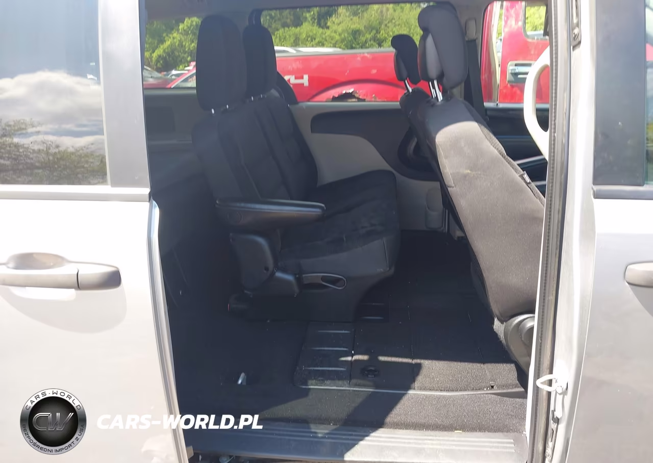 2019 Dodge Grand Caravan Se VIN:2C4RDGBG7KR546768 - 8