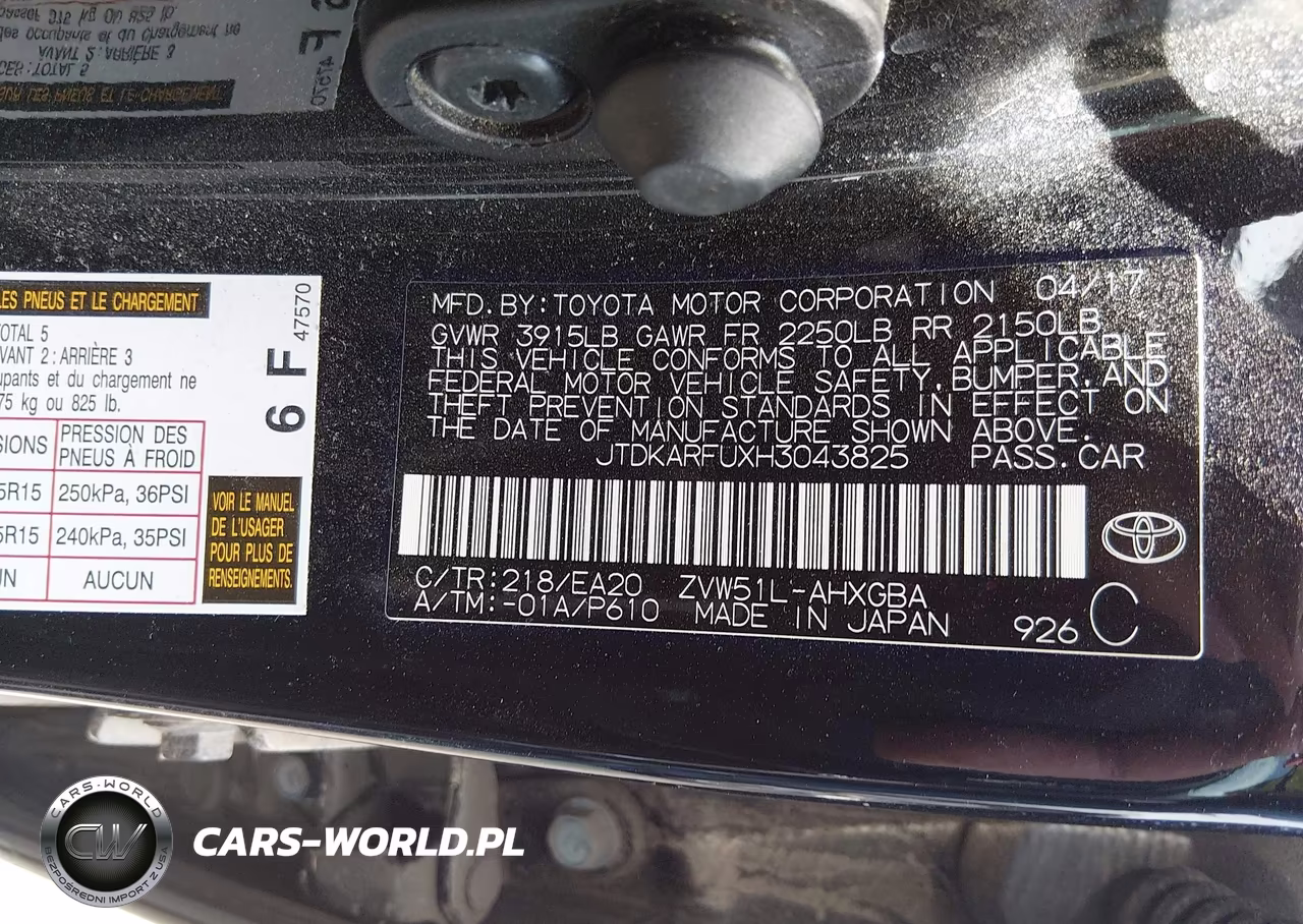 2017 Toyota Prius Four VIN:JTDKARFUXH3043825 - 9