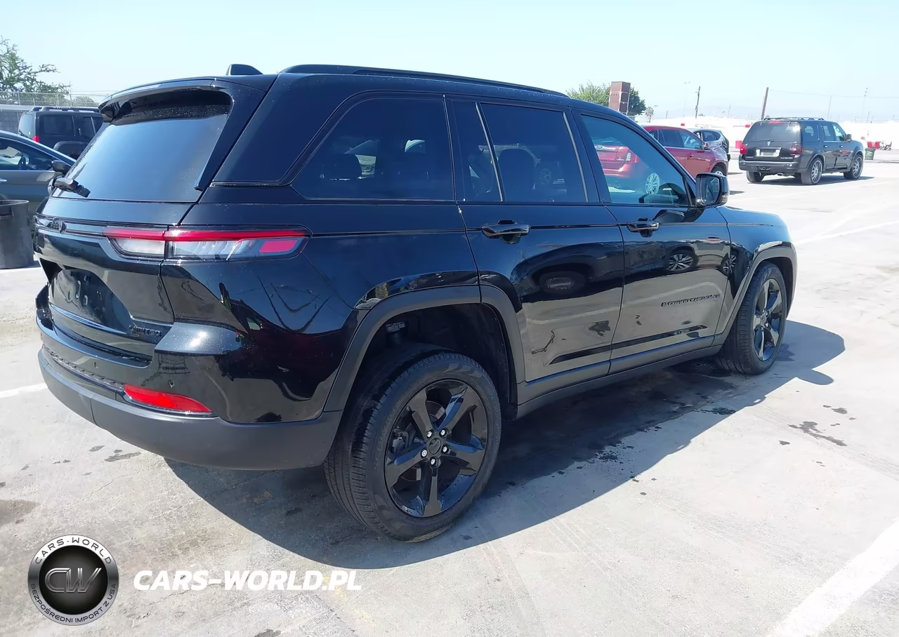 2025 Jeep Grand Cherokee Limited 4X2 VIN:1C4RJGBG9SC272975 - 4