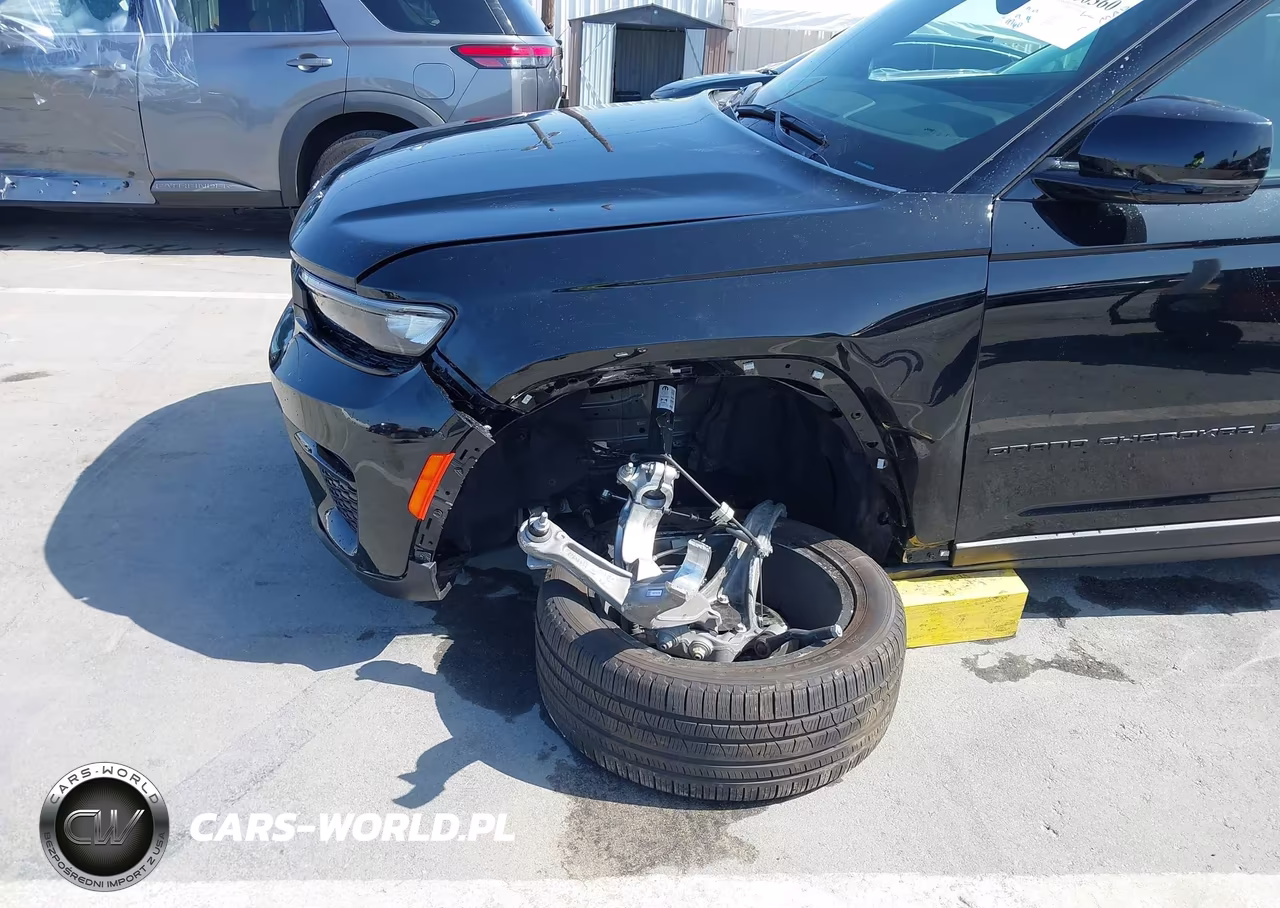 2025 Jeep Grand Cherokee Limited 4X2 VIN:1C4RJGBG9SC272975 - 6