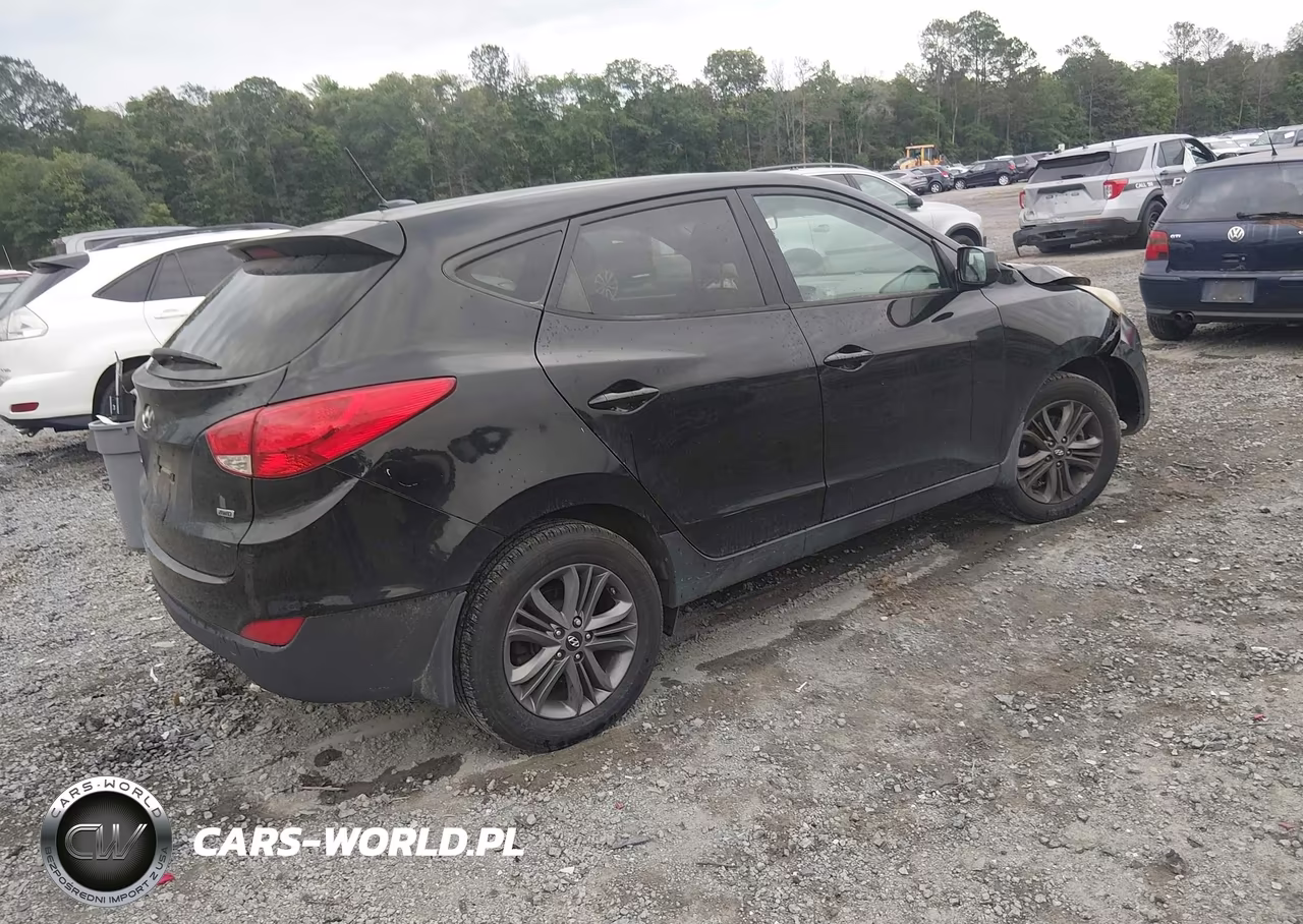 2015 Hyundai Tucson Gls VIN:KM8JTCAF1FU063167 - 4