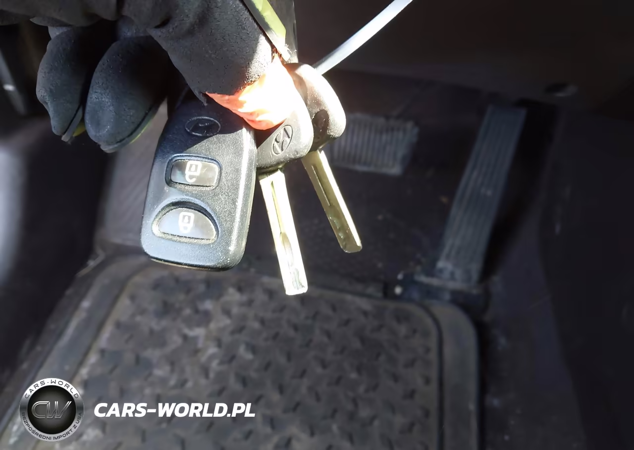 2012 Hyundai Tucson Gls VIN:KM8JUCAC8CU452175 - 11