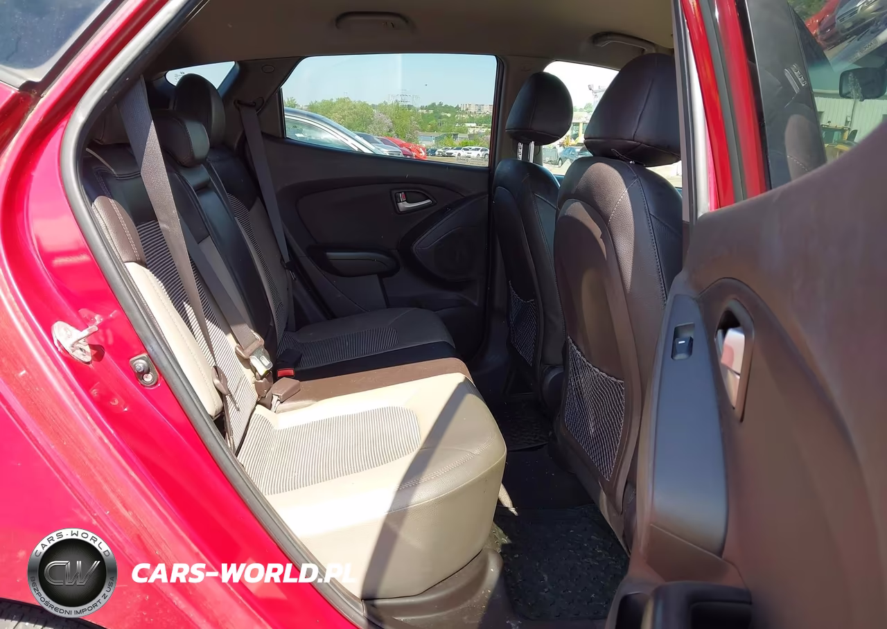 2012 Hyundai Tucson Gls VIN:KM8JUCAC8CU452175 - 8