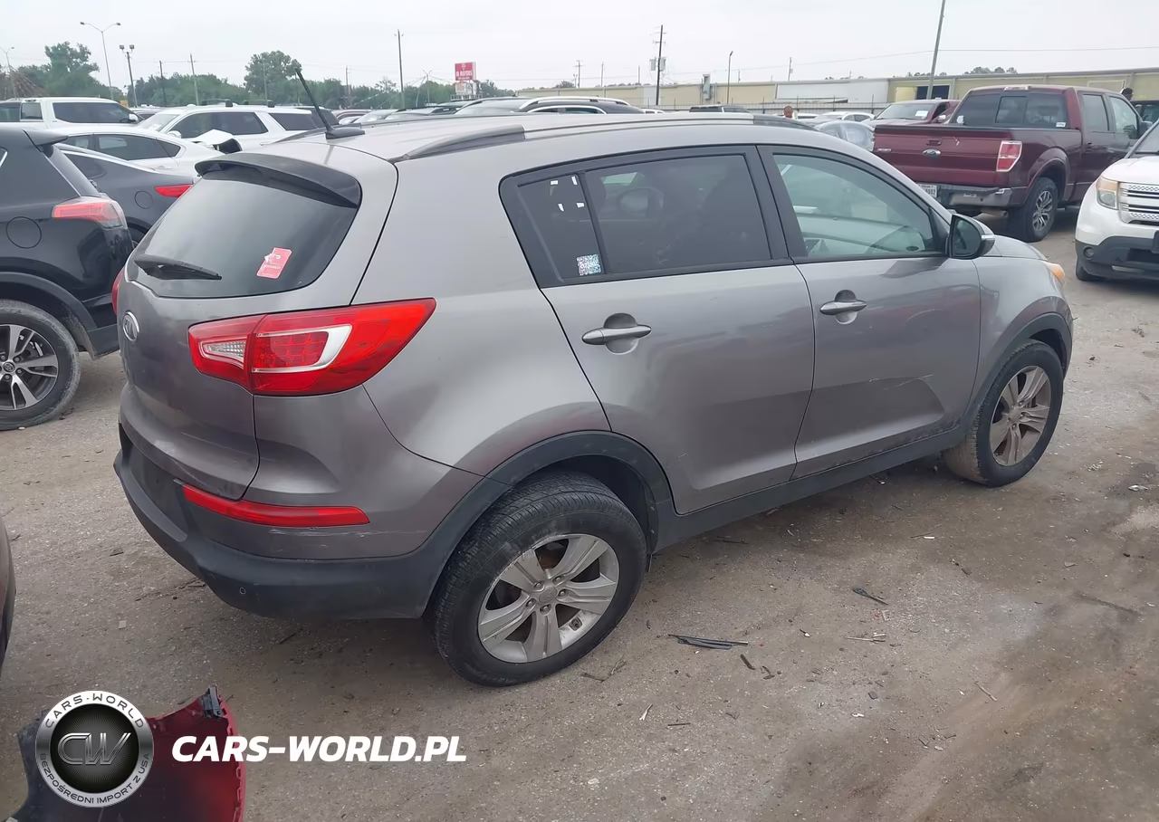 2012 Kia Sportage Lx VIN:KNDPB3A22C7259529 - 4