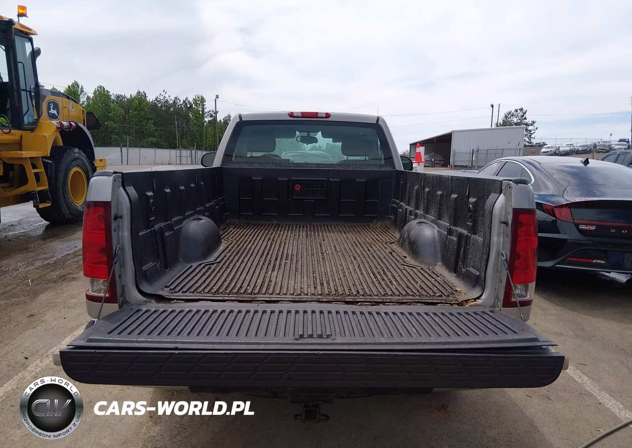 2008 GMC Sierra 1500 Work Truck VIN:1GTEC14XX8Z120292 - 17