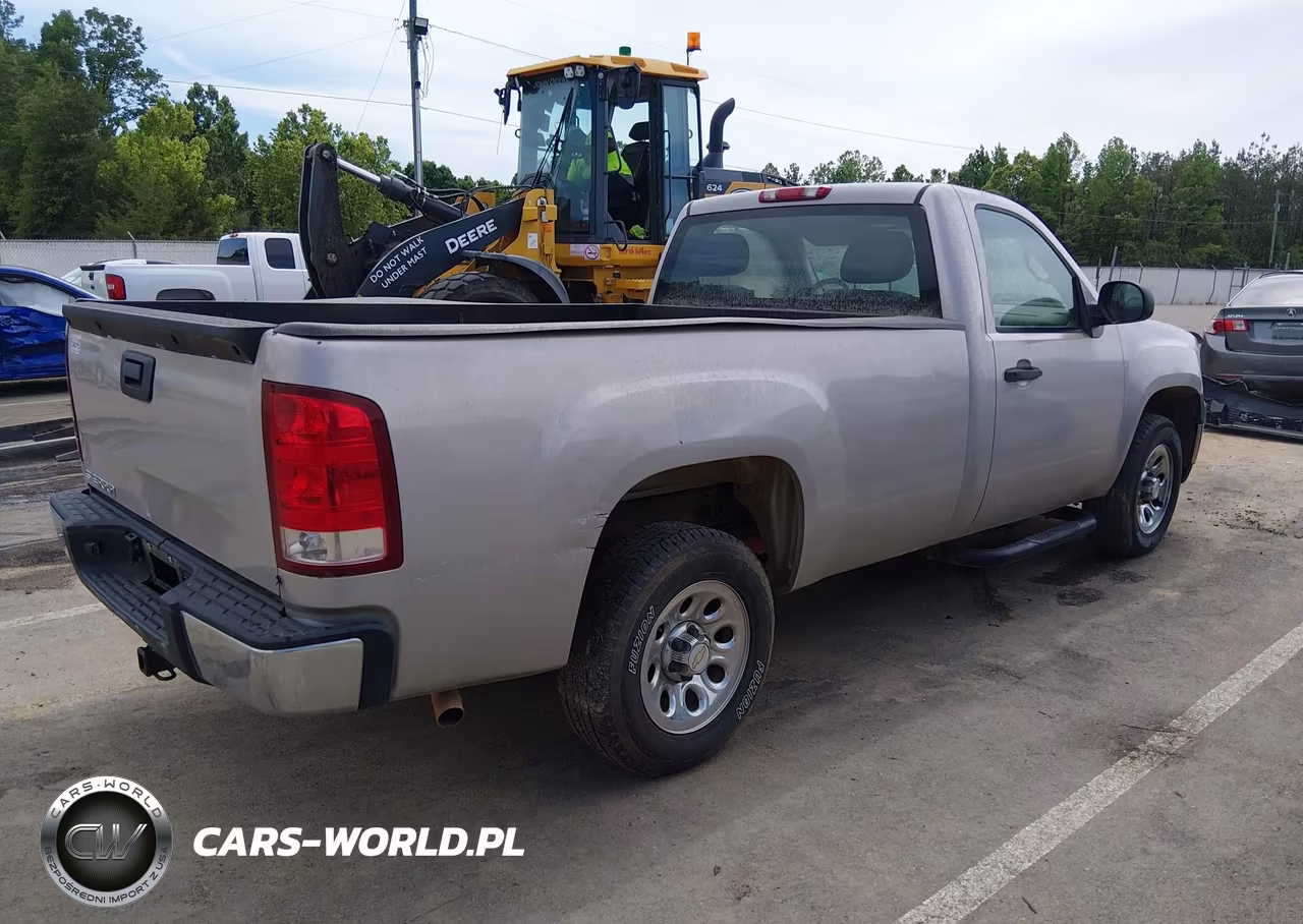 2008 GMC Sierra 1500 Work Truck VIN:1GTEC14XX8Z120292 - 4