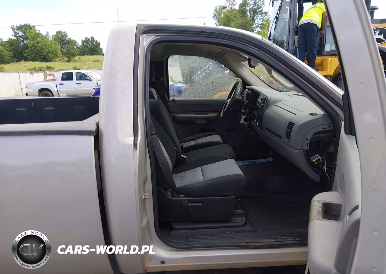 2008 GMC Sierra 1500 Work Truck VIN:1GTEC14XX8Z120292 - 5