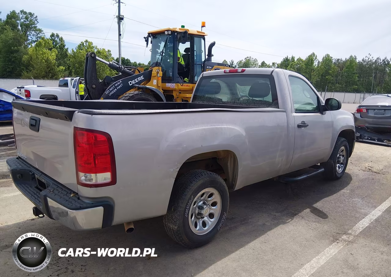 2008 GMC Sierra 1500 Work Truck VIN:1GTEC14XX8Z120292 - 6