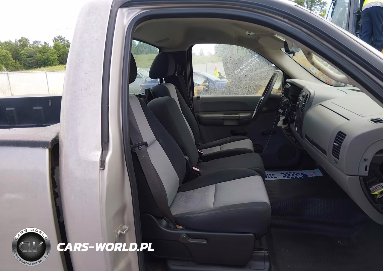 2008 GMC Sierra 1500 Work Truck VIN:1GTEC14XX8Z120292 - 8