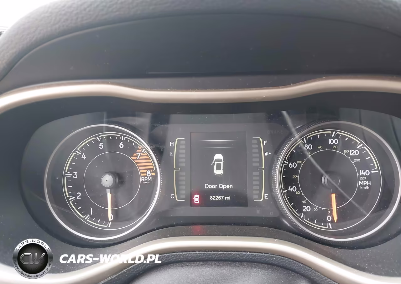2017 Jeep Cherokee Latitude 4X4 VIN:1C4PJMCS9HW583208 - 7
