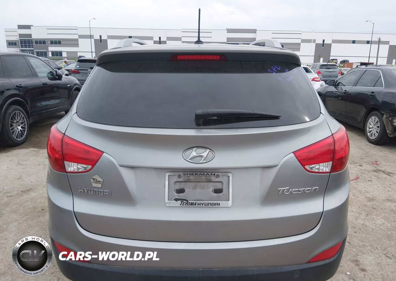 2013 Hyundai Tucson Gls VIN:KM8JU3AC8DU755572 - 16