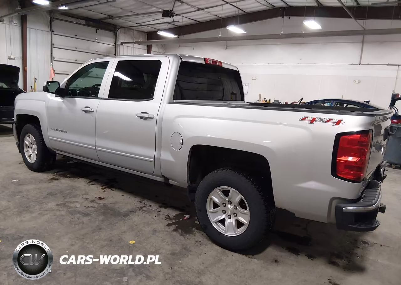 2017 Chevrolet Silverado 1500 1Lt VIN:3GCUKREC2HG331947 - 3