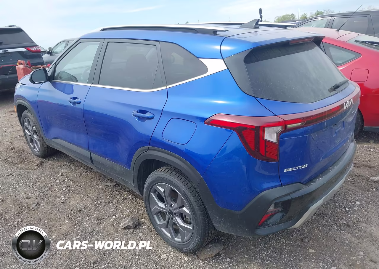 2024 Kia Seltos S VIN:KNDEUCAA5R7663684 - 3
