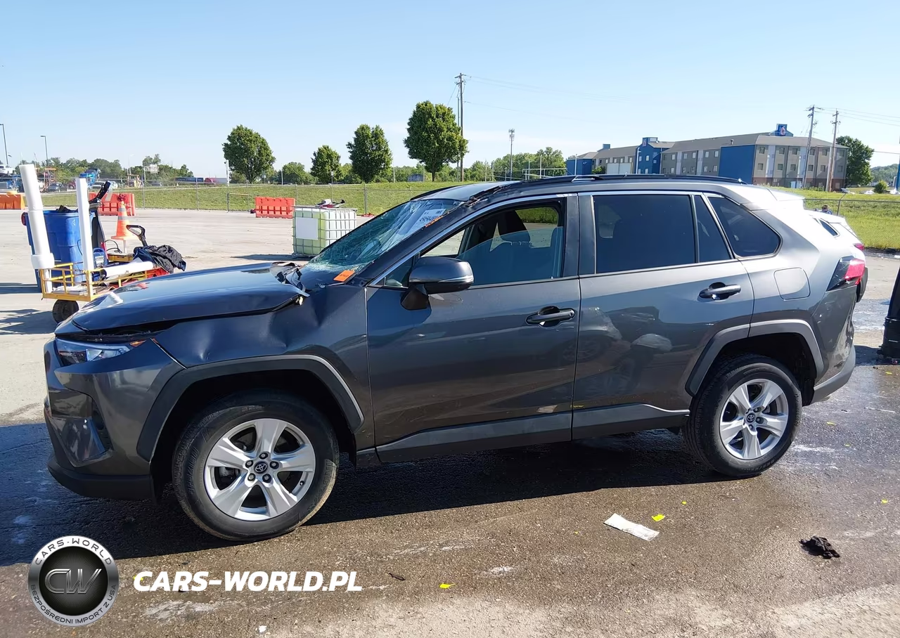 2020 Toyota Rav4 Xle VIN:2T3W1RFV9LC043980 - 17