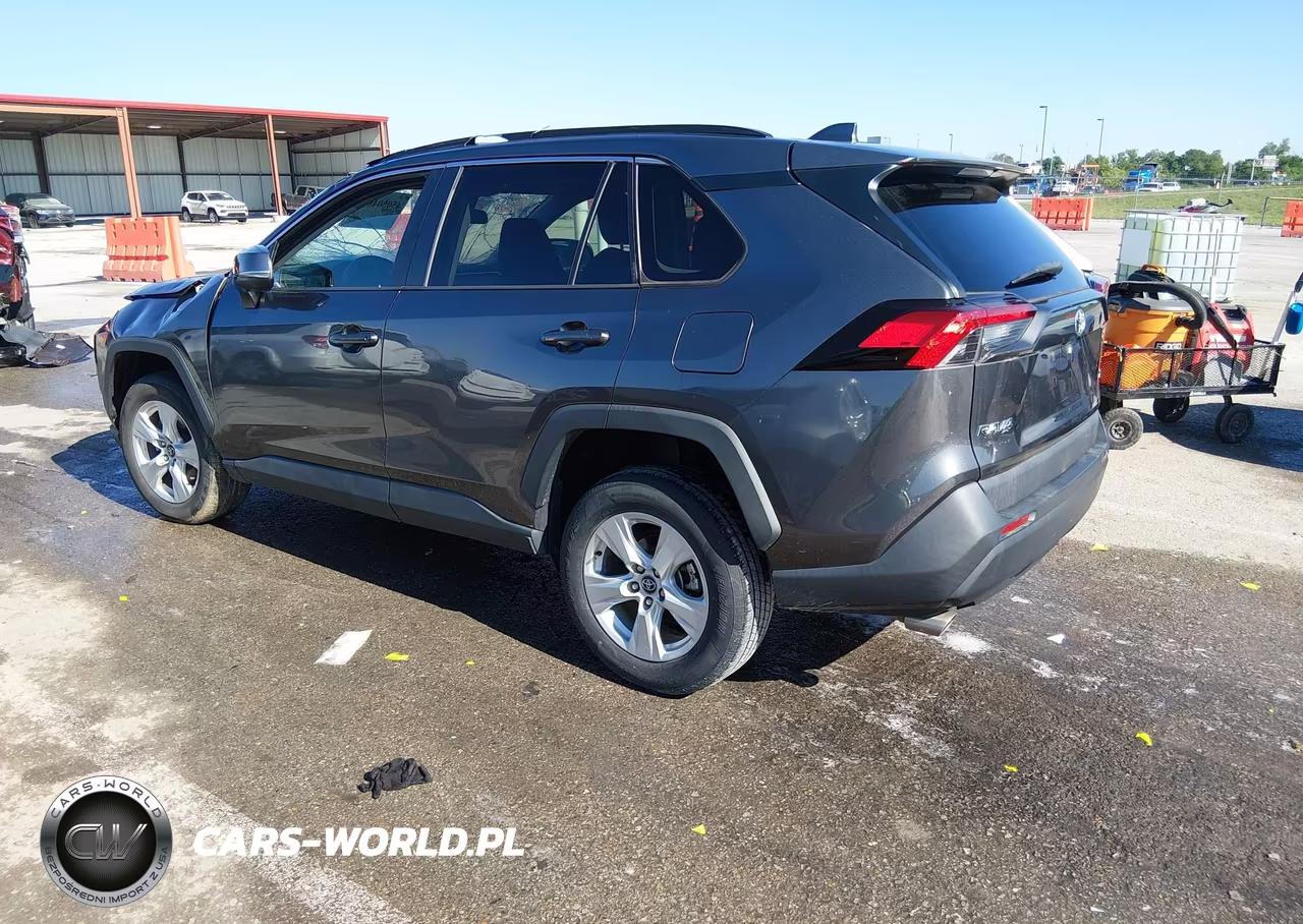 2020 Toyota Rav4 Xle VIN:2T3W1RFV9LC043980 - 3