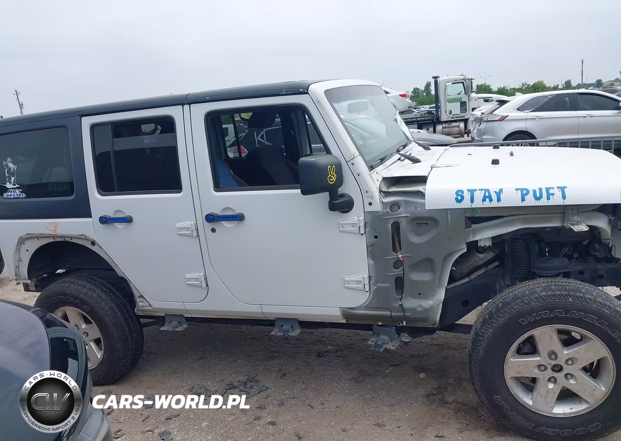 2012 Jeep Wrangler Unlimited Sport VIN:1C4HJWDG5CL243641 - 13