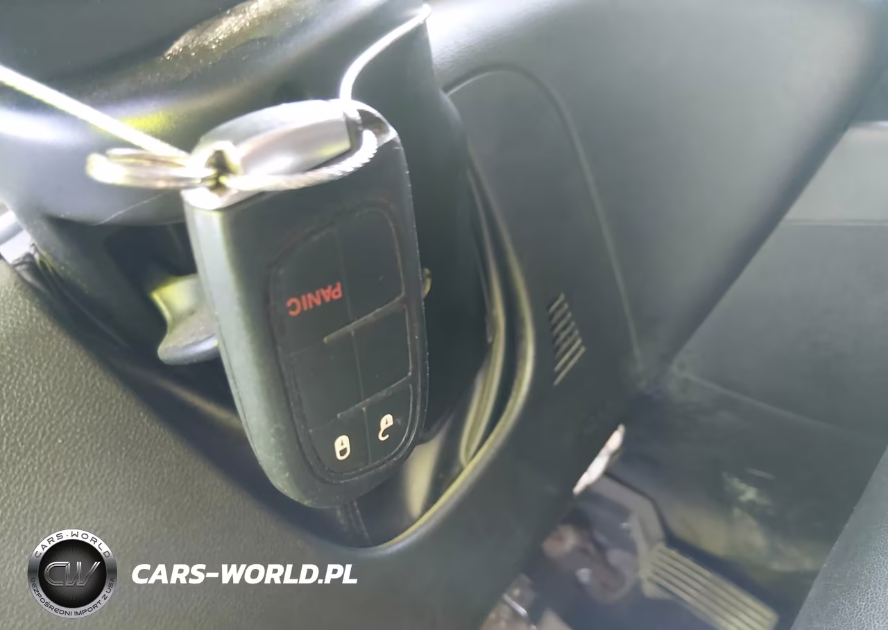 2019 Jeep Cherokee Latitude Plus Fwd VIN:1C4PJLLBXKD242090 - 11