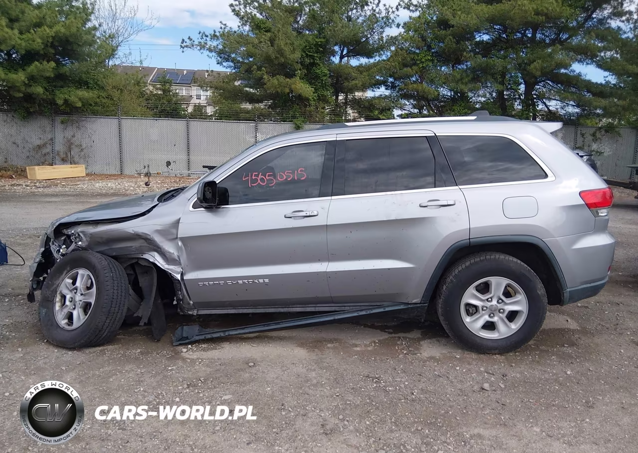 2016 Jeep Grand Cherokee Laredo VIN:1C4RJFAG8GC363755 - 15